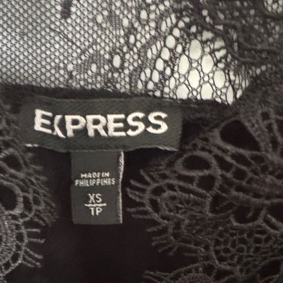 Express Black Lace Sleeveless Top - Picture 2 of 7